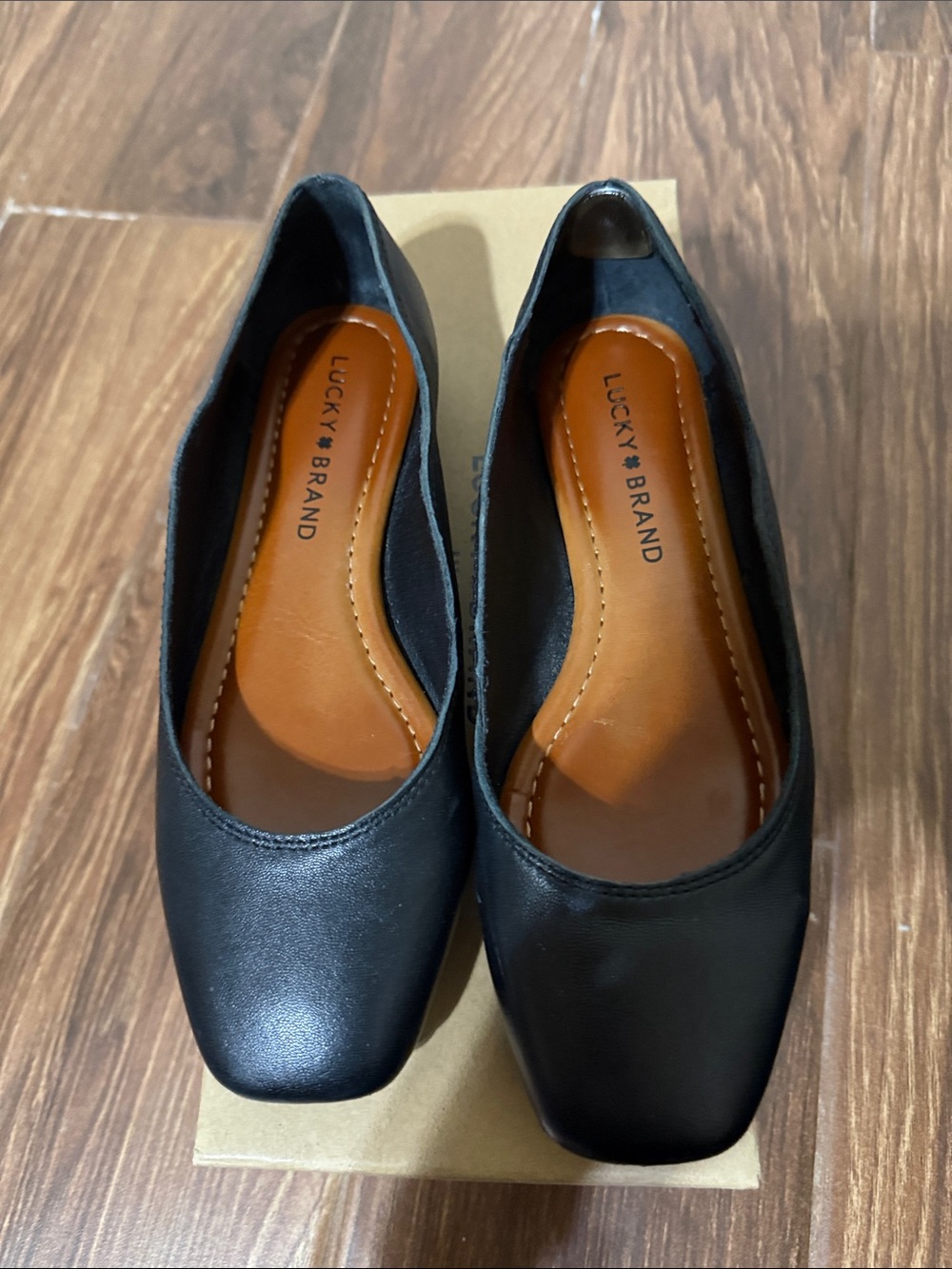 Lucky Brand Black Square-Toe Leather Ballet Flats